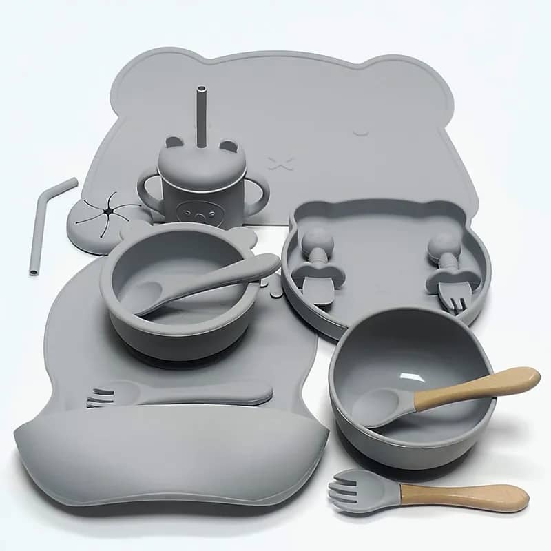 Silicone baby tableware set